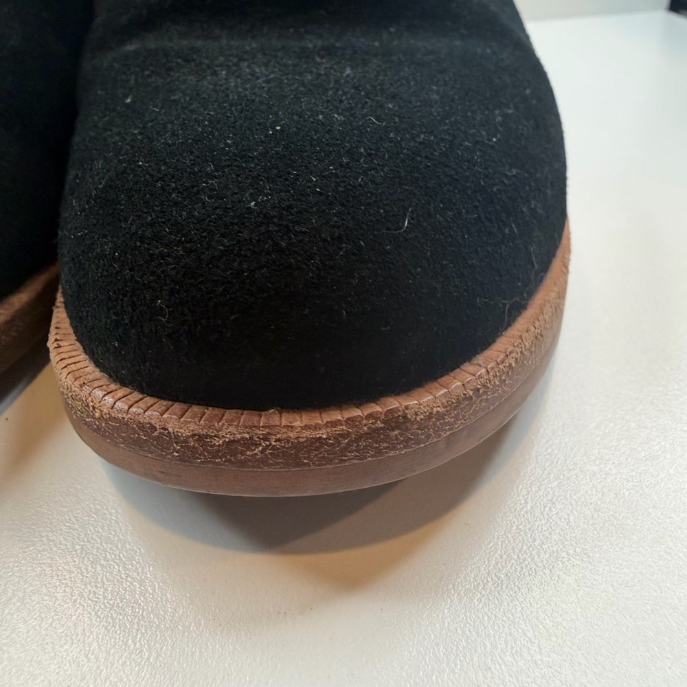 UGG BLACK ANKLE BOOT HEELS BLOCK HEEL ZIP-UP WOMENS SIZE 7 - Picture 9 of 12